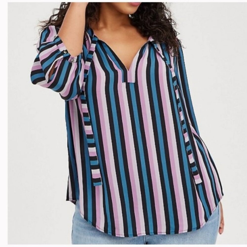 Torrid Georgette Bow Tie Stripe Blouse Top W-508 Plus Size 2X